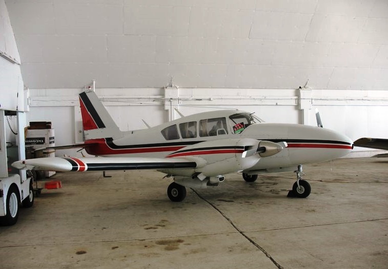 piper_aztec_pa-23-250-_for_sale